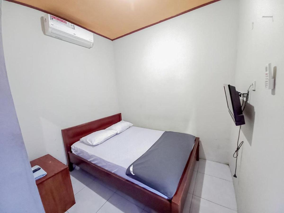 Hotel Gerung 2 Near Luwes Mall Nganjuk Mitra Reddoorz Exterior photo